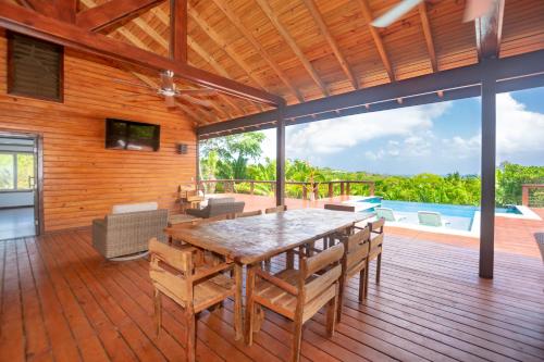 Mountain House Palmetto Bay with Private Pool in Palmetto Bay Mountain House Palmetto Bay with Private Pool in Palmetto Bay