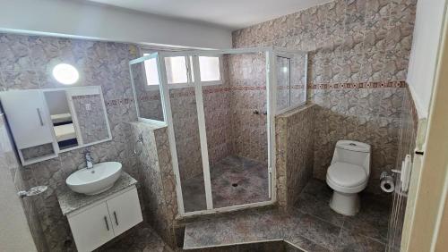 Bathroom, Apartamento Comodo en la Zona Norte de Maracaibo! in Maracaibo Bathroom, Apartamento Comodo en la Zona Norte de Maracaibo! in Maracaibo