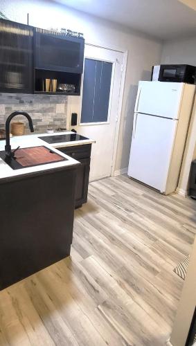 مطبخ, Stacy's Retreat in Fairview Heights مطبخ, Stacy's Retreat in Fairview Heights