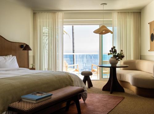 Casa Loma Beach Hotel in Laguna Beach Casa Loma Beach Hotel in Laguna Beach