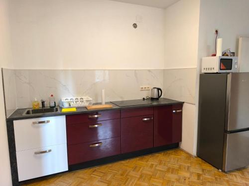 Kitchen, Graz Ferienwohnungen in Seiersberg Kitchen, Graz Ferienwohnungen in Seiersberg