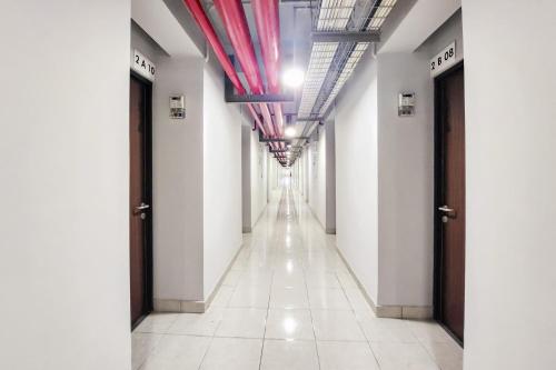 Facilities, RedLiving Apartemen Riverdale Cikarang - Star Rooms near Cikarang Railway Station Facilities, RedLiving Apartemen Riverdale Cikarang - Star Rooms near Cikarang Railway Station