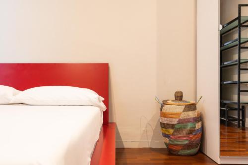 Spacious onebedroom Navigli - Mirable PM