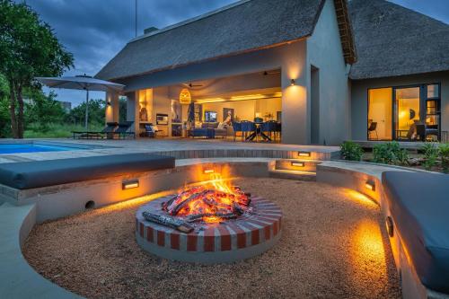 Elephant Point in Kruger National Park Elephant Point in Kruger National Park