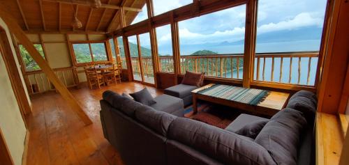 The Chalet - 4 bedrooms - stunning lake view in San Marcos La Laguna The Chalet - 4 bedrooms - stunning lake view in San Marcos La Laguna