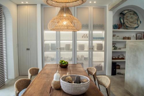 Facilities, Laguna By LD in Gran Roque Facilities, Laguna By LD in Gran Roque