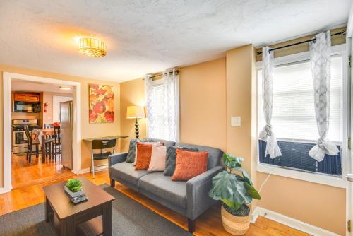Stunning Brockton Apt Less Than 4 Mi to Westgate Mall! in Brockton Stunning Brockton Apt Less Than 4 Mi to Westgate Mall! in Brockton