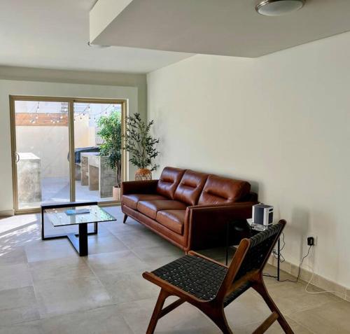 Beautiful New Modern Home, Perfectly located between Valle De Guadalupe and Downtown Ensenada! in El Sauzal Beautiful New Modern Home, Perfectly located between Valle De Guadalupe and Downtown Ensenada! in El Sauzal
