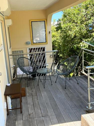 Terraza/balcón, Bayside Paradise Apartment, minutes from the beach in Guana Bay Terraza/balcón, Bayside Paradise Apartment, minutes from the beach in Guana Bay
