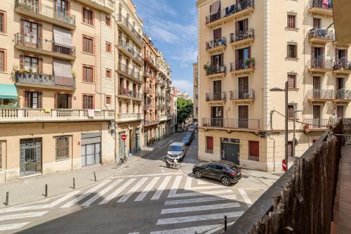 GuestReady - Bright apartment with balcony