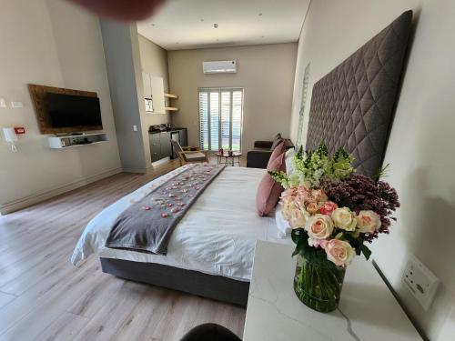 The Wantage Suites in Rosebank The Wantage Suites in Rosebank