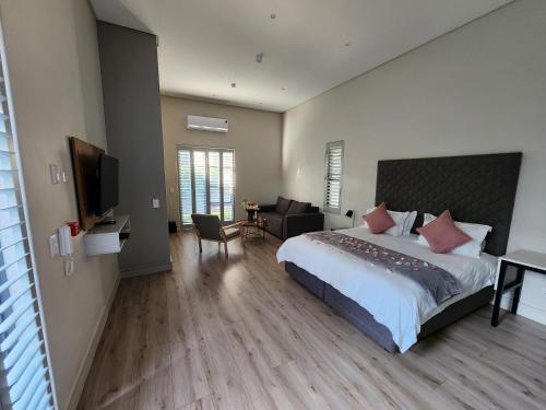 Guestroom, The Wantage Suites in Rosebank Guestroom, The Wantage Suites in Rosebank