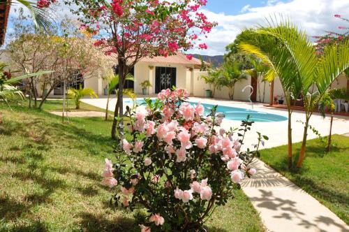 Garden, Pousada Suites Bougainville in Cavalcante Garden, Pousada Suites Bougainville in Cavalcante