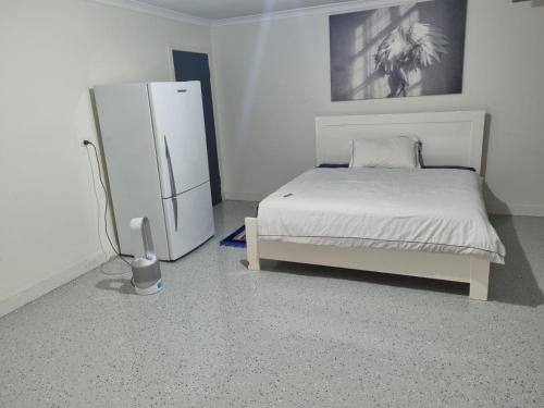 Trugnina garage converted in room in 韋里比 Trugnina garage converted in room in 韋里比