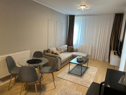 EM03- Apartament 2 camere luxury in Targu Jiu EM03- Apartament 2 camere luxury in Targu Jiu