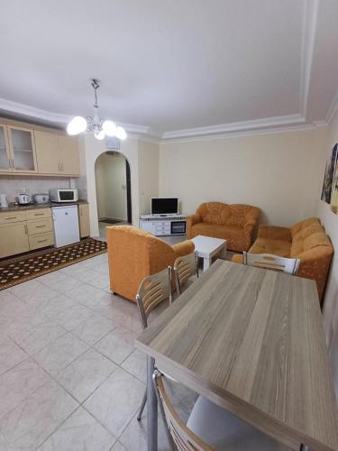 Konyha, Enjoy with Apollo in Alanya in Mahmutlar Konyha, Enjoy with Apollo in Alanya in Mahmutlar