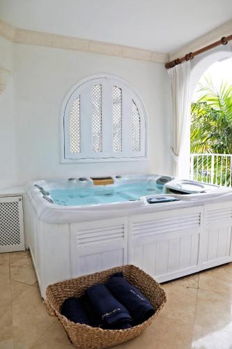 Saint Peter's Bay Beachfront 309 in Little Battaleys Saint Peter's Bay Beachfront 309 in Little Battaleys