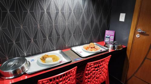 บริการและสิ่งอำนวยความสะดวก, Motel Zurich 6 in เซาลูกัส บริการและสิ่งอำนวยความสะดวก, Motel Zurich 6 in เซาลูกัส