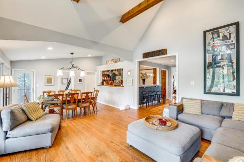 Princeton Home with Patio Pets Welcome! in Princeton City Center Princeton Home with Patio Pets Welcome! in Princeton City Center