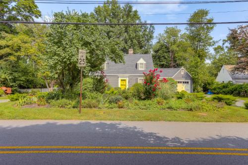 Princeton Home with Patio Pets Welcome! in Princeton City Center Princeton Home with Patio Pets Welcome! in Princeton City Center