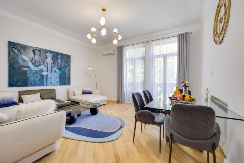 One Rustaveli Suites 1BR with 3 balconies