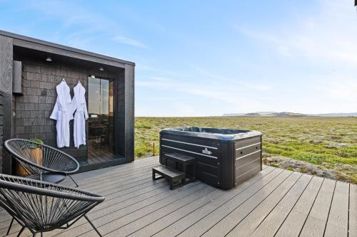 Hot tub, Heathland Lodge in Hveragerdi Hot tub, Heathland Lodge in Hveragerdi