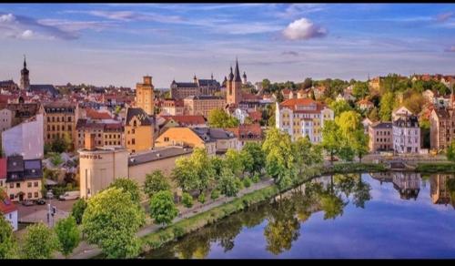 Monteurwohnung, Arbeiterunterkunft, Pension, Gästewohnung in Altenburg , Kurz u Langzeitmiete (Monteurwohnung, Arbeiterunterkunft, Pension, Gastewohnung in Altenburg , Kurz u Langzeitmiete) in التينبورج Monteurwohnung, Arbeiterunterkunft, Pension, Gästewohnung in Altenburg , Kurz u Langzeitmiete (Monteurwohnung, Arbeiterunterkunft, Pension, Gastewohnung in Altenburg , Kurz u Langzeitmiete) in التينبورج