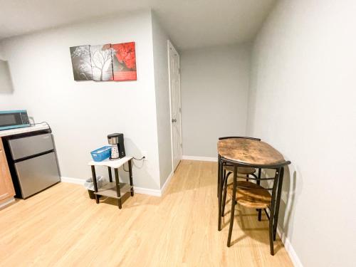 Instalaciones, Beautiful room in prime location in Pinellas Park (FL) Instalaciones, Beautiful room in prime location in Pinellas Park (FL)