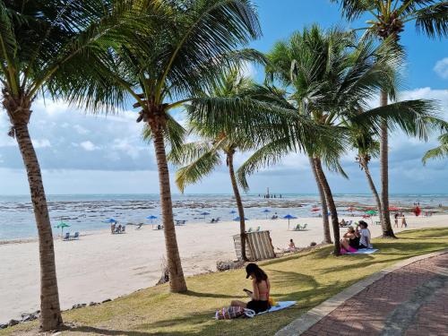 Beach, Ape na orla com vista pro mar e limpeza diaria in Cruz das Almas Beach, Ape na orla com vista pro mar e limpeza diaria in Cruz das Almas