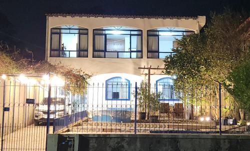 Bejárat, Edícula Villa Fortunato (Edicula Villa Fortunato) in Araxa Bejárat, Edícula Villa Fortunato (Edicula Villa Fortunato) in Araxa