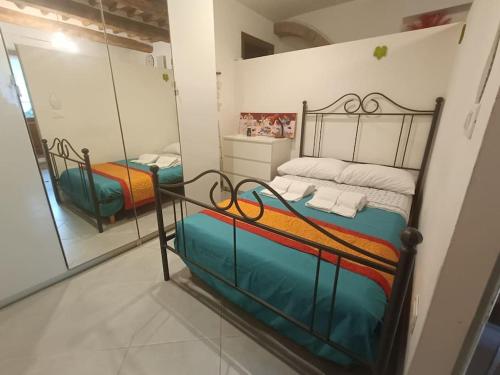 Appartamento monolocale con giardino, Siena 15 min