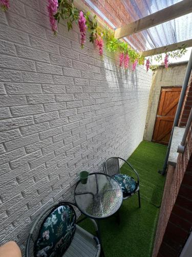 บริการและสิ่งอำนวยความสะดวก, Belfast Stylish Stays in ฟอลส์ พาร์ก บริการและสิ่งอำนวยความสะดวก, Belfast Stylish Stays in ฟอลส์ พาร์ก