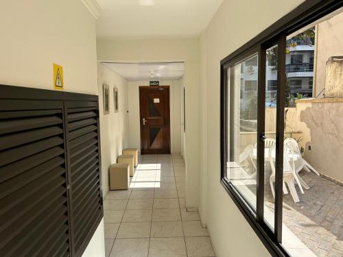 Apto confortavel, Praia das Asturias 5 min a pe, garagem, 2 quarto ar, suite, wi-fi in Vila Luis Antonio Apto confortavel, Praia das Asturias 5 min a pe, garagem, 2 quarto ar, suite, wi-fi in Vila Luis Antonio