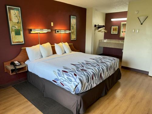 Sycamore Suites in Elyria Sycamore Suites in Elyria