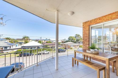 Varanda/terraço, Sunrise Escape, 3 39 Soldiers Point Road in Porto Stephens Varanda/terraço, Sunrise Escape, 3 39 Soldiers Point Road in Porto Stephens