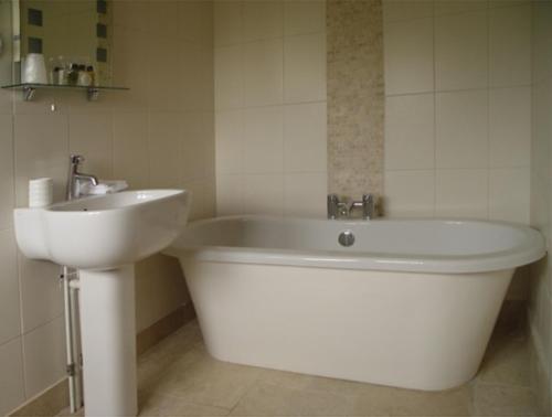 This photo about Pinkneys Court Mews shared on HyHotel.com