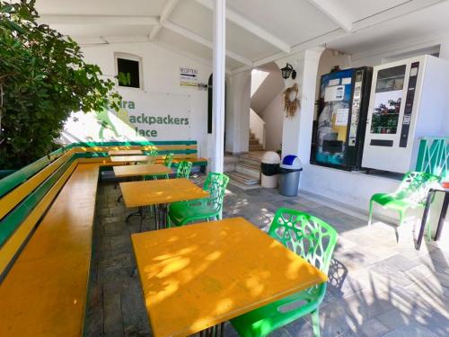 Fira Backpackers Place in Santorini Fira Backpackers Place in Santorini