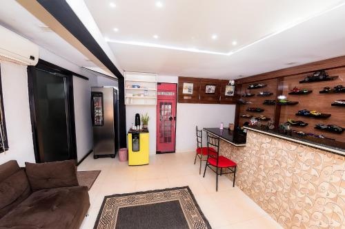 Hotel Rolim in Ролін-ді-Мора Hotel Rolim in Ролін-ді-Мора