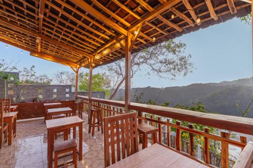 Balcony/terrace, Baron Beach Bungalow near Kukup Beach Balcony/terrace, Baron Beach Bungalow near Kukup Beach