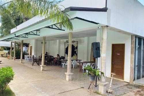 The Ranch Resort Cebu powered by Cocotel in Toledo City The Ranch Resort Cebu powered by Cocotel in Toledo City
