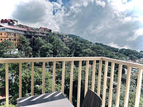 Balcony/terrace, Moldex Cozy Condo 1bed with Veranda - Free Netflix in Tuba Balcony/terrace, Moldex Cozy Condo 1bed with Veranda - Free Netflix in Tuba