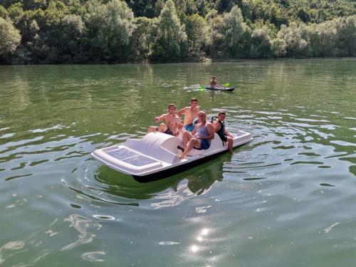 Kamp Vodeni Ćiro (Kamp Vodeni Ciro) in Visegrád Kamp Vodeni Ćiro (Kamp Vodeni Ciro) in Visegrád