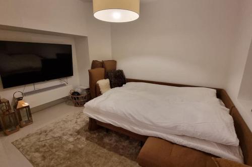 Huoneisto saunalla - Alennuss vain whatssap-tarkista kuvista