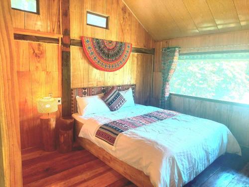 Nhà của Mỵ (Nha cua My) in Ban Kam Nhà của Mỵ (Nha cua My) in Ban Kam