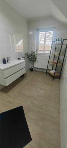 Rooms Osmica- Videm pri Ptuju in โมซีเรีย Rooms Osmica- Videm pri Ptuju in โมซีเรีย