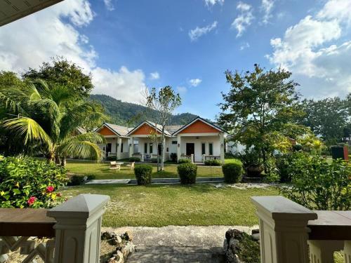 TC Garden Resort in Ayer Hangat TC Garden Resort in Ayer Hangat