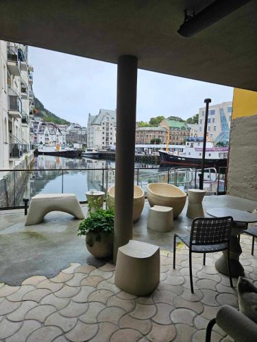 設施, In the Heart of Brosundet Fully equipped 3 Bed Room Ap in 奧勒松 設施, In the Heart of Brosundet Fully equipped 3 Bed Room Ap in 奧勒松