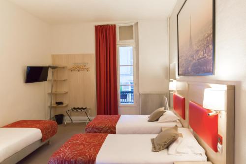 Hotel Dwin near La Sainte-Chapelle Hotel Dwin near La Sainte-Chapelle