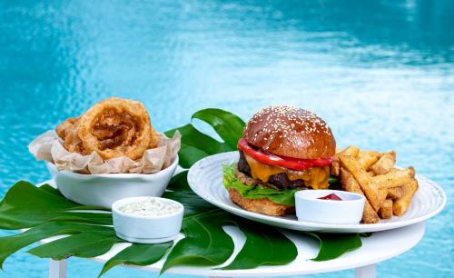 F&B, 게일 마이애미 호텔 앤 레지던스 (Gale Miami Hotel & Residences) in 마이애미 (FL) F&B, 게일 마이애미 호텔 앤 레지던스 (Gale Miami Hotel & Residences) in 마이애미 (FL)