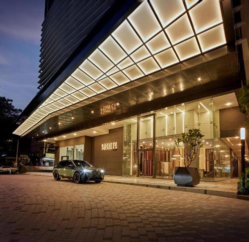 Exterior view, Societe Hartamas near Bukit Kiara Equestrian Exterior view, Societe Hartamas near Bukit Kiara Equestrian
